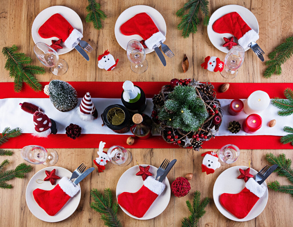 O czym warto pamiętać dekorując świąteczny stół? 7